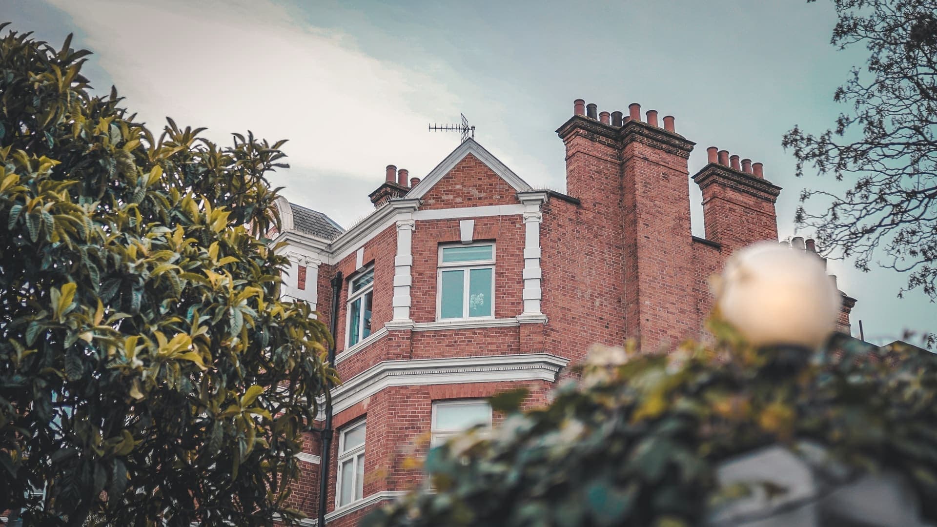 Property Types & Architecture in Holloway
